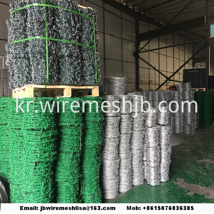 Galvanized and PVC Coated Barbed Wire